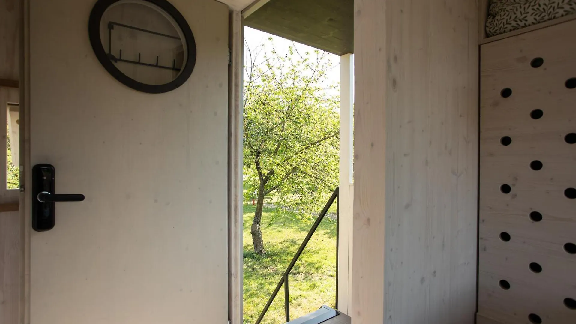 Prague Camping Dzban
