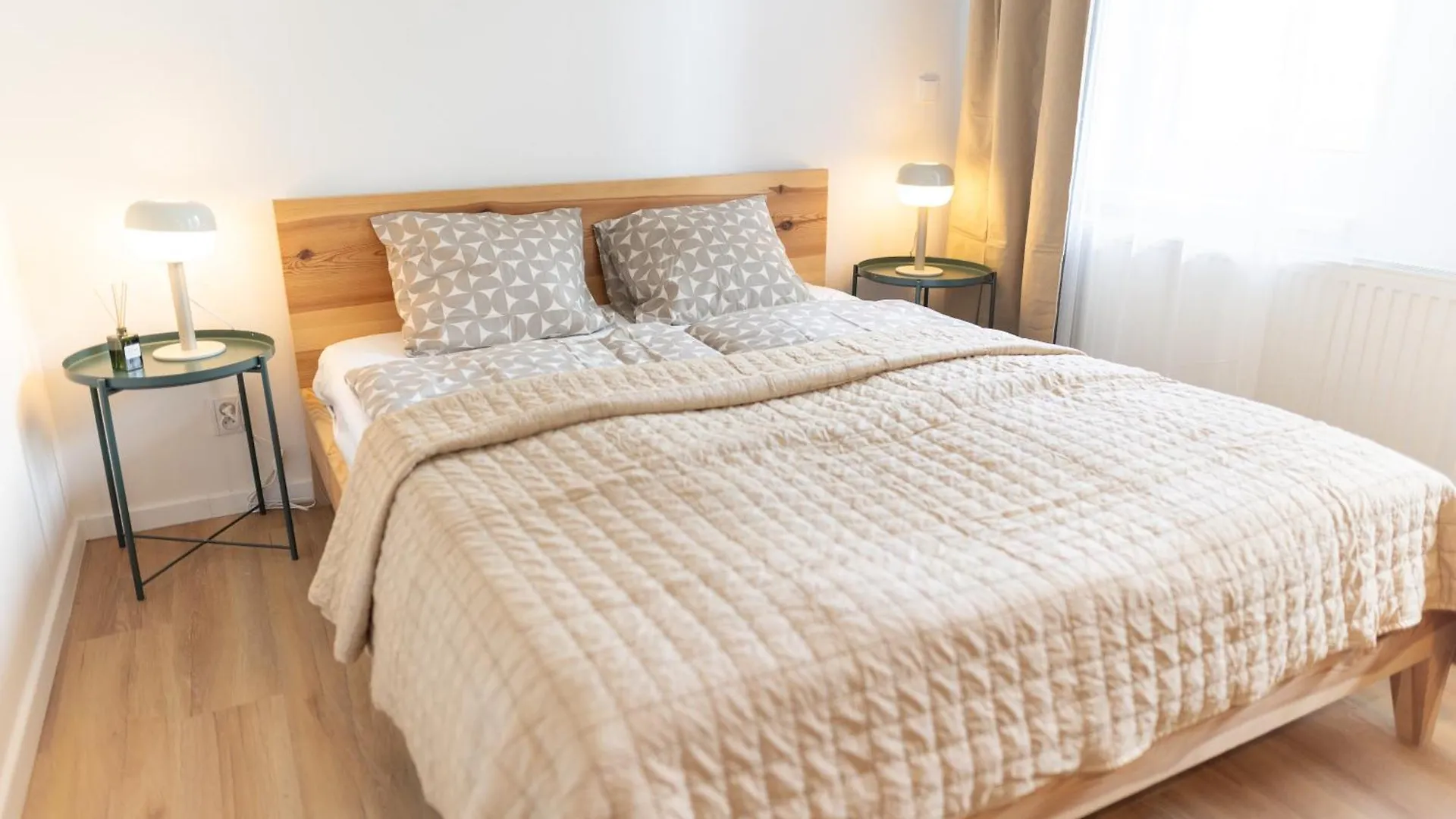 Prague Camping Dzban
