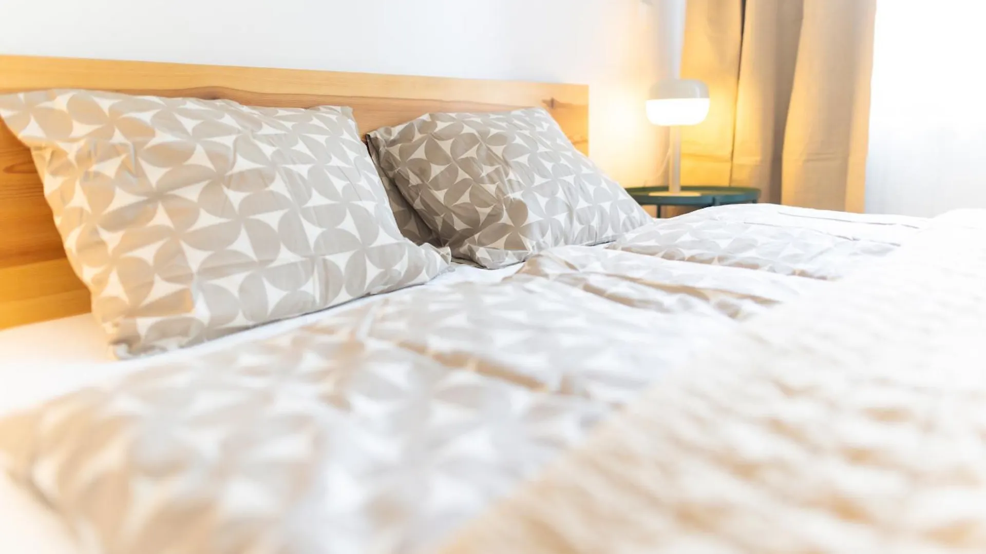 Prague Camping Dzban