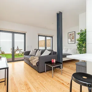 modern-and-sunny-one-bedroom-flat-in-belem.hotels-lisbon-portugal.com/