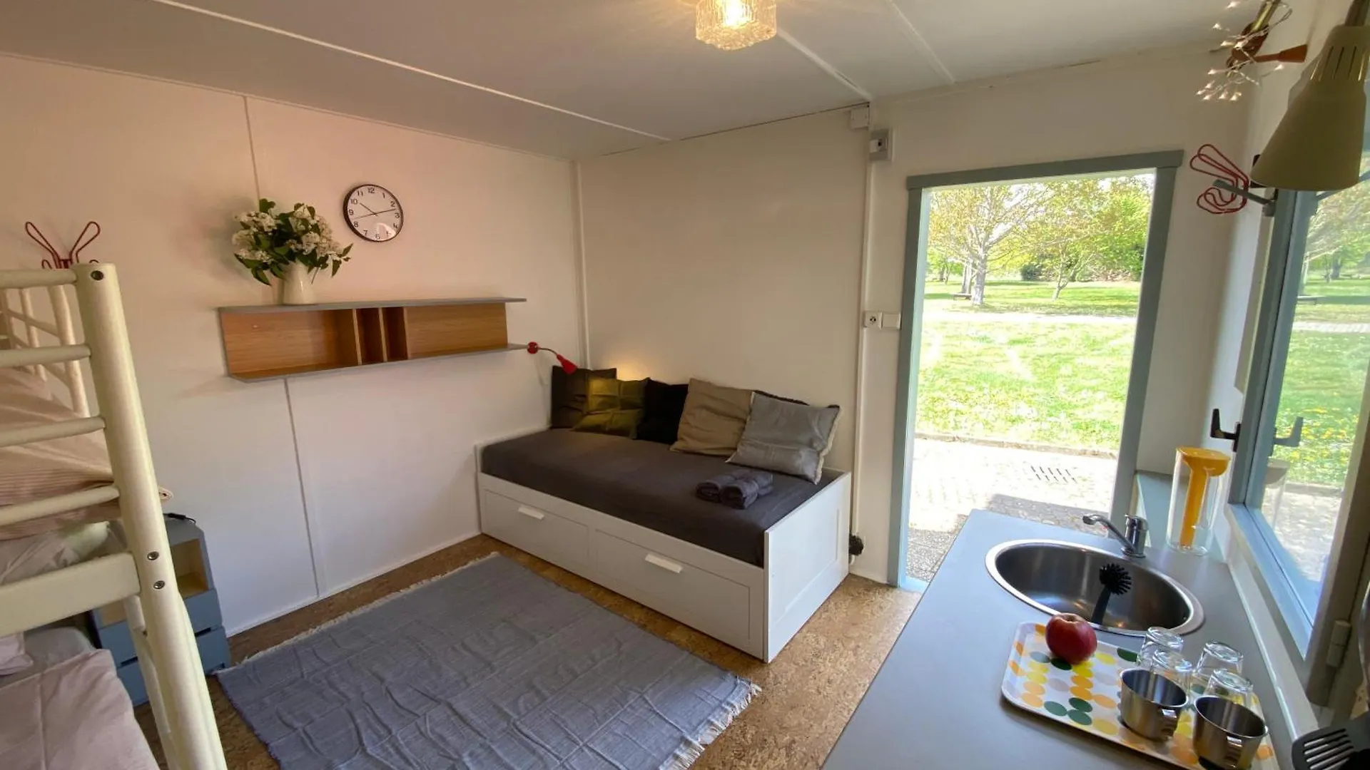 Prague Camping Dzban キャンプ場