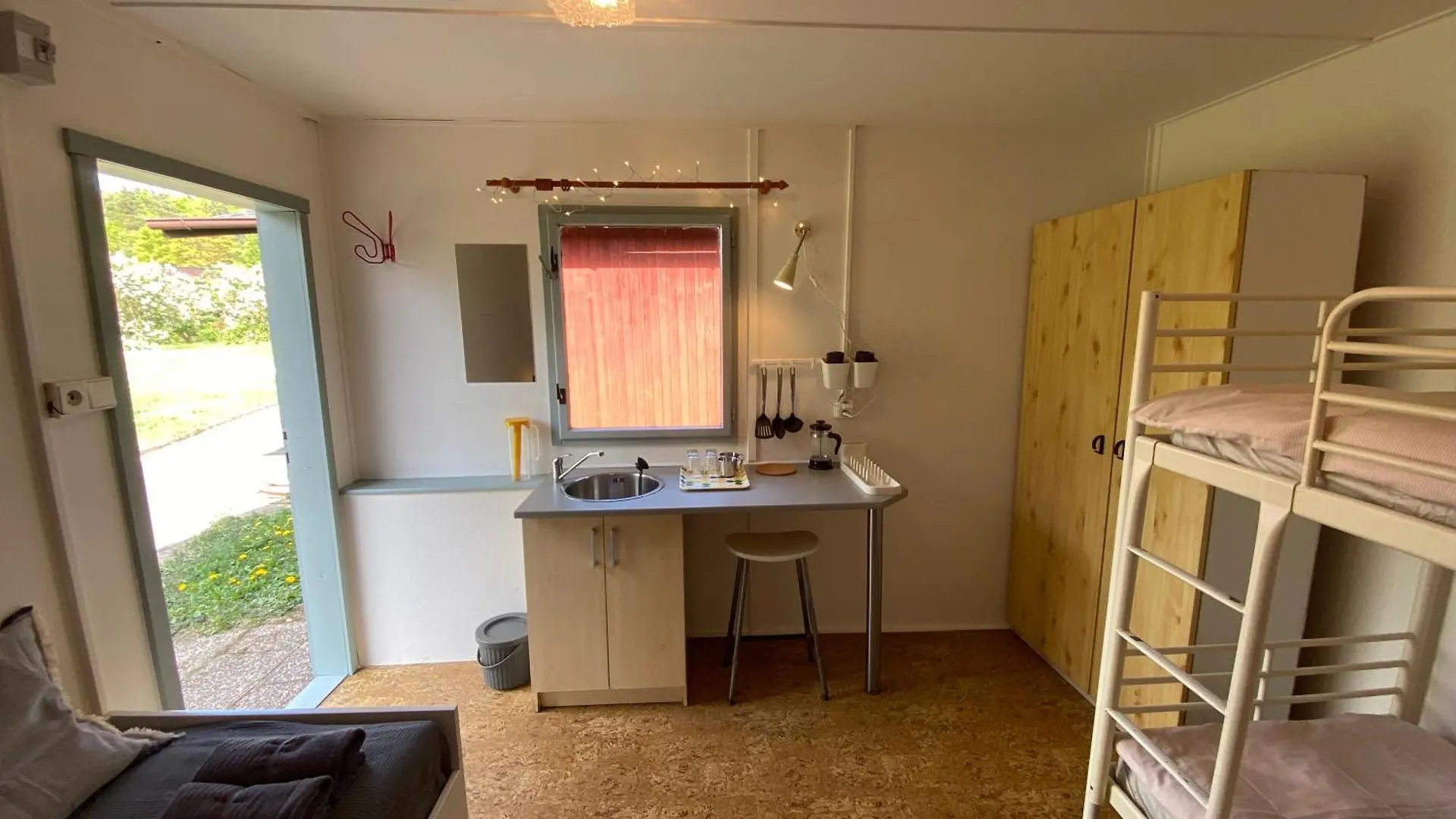 Prague Camping Dzban 0*,