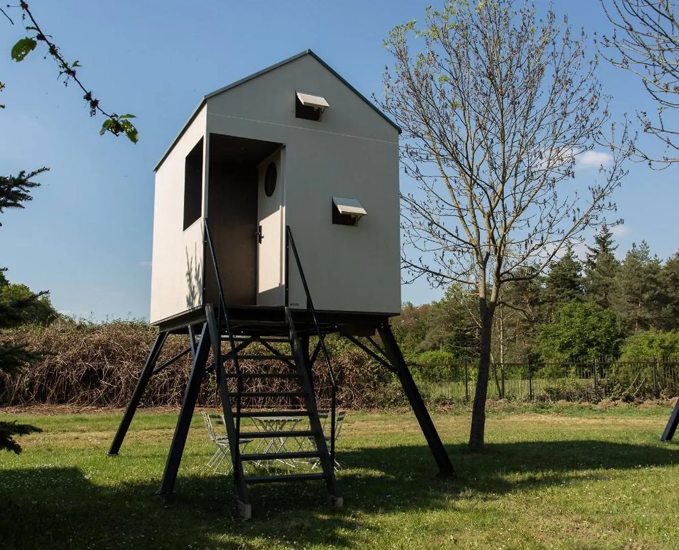 キャンプ場 Prague Camping Dzban