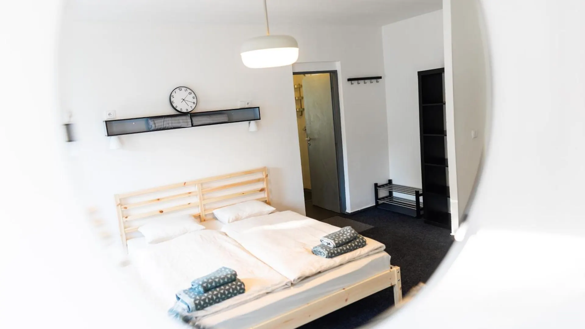 Prague Camping Dzban Campeggio
